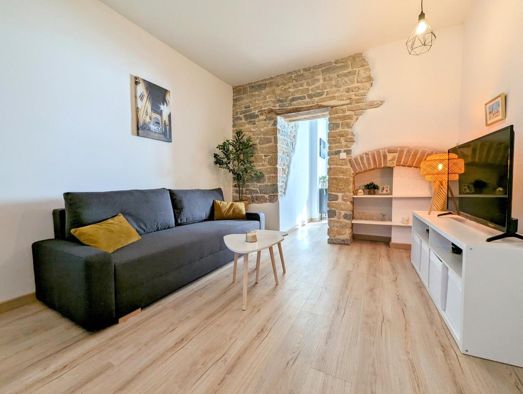 Logement Complet Dijon Centre Jusqu'A 6 Couchages Luaran gambar